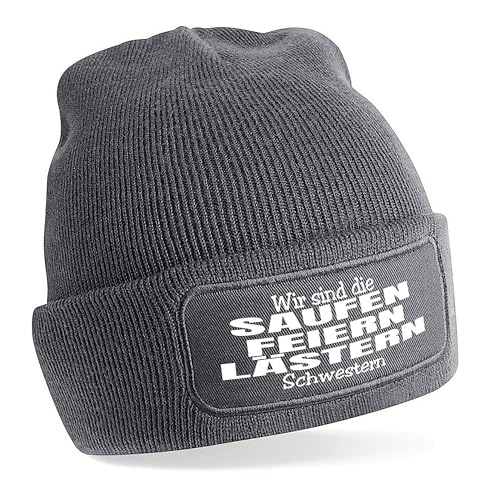 Herzbotschaft Beanie Strickmütze mit Spruch | Wir sind die Saufen feiern lästern Schwestern | grau | Unisex SoftTouch angenehm weiche und warme Wintermütze | OneSize Einheitsgröße für Erwachsene von Herzbotschaft