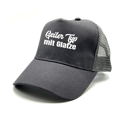 Herzbotschaft Trucker Cap in Mesh Optik mit Spruch | Geiler Typ mit Glatze | Farbwahl | Unisex Baseball Mütze | hochwertiger Druck | OneSize durch verstellbaren Klipp-Verschluss von Herzbotschaft