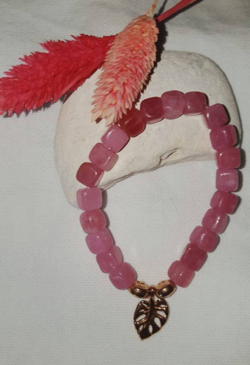 Rosa Turmalin Armband, Quader 8x8 Mm, Größe 16-17 cm Mit Blumenperlen Und Blatt Als Abschluss von HerzensAllerleiShop