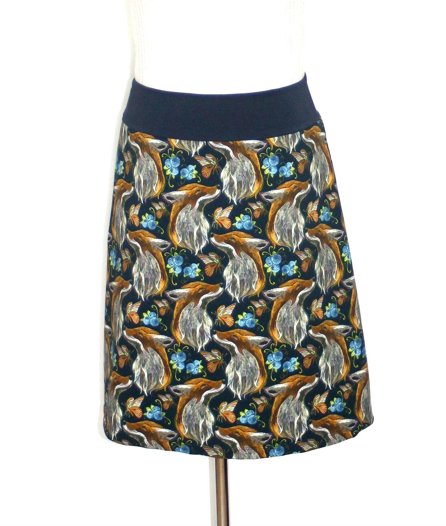 Sweat-Jerseyrock Füchse Wie Gestickt Auf Dunkelblau, A-Form, Knielang, Sweatjersey/French Thierry Xs-Xl von HerzensKleiderStoffe