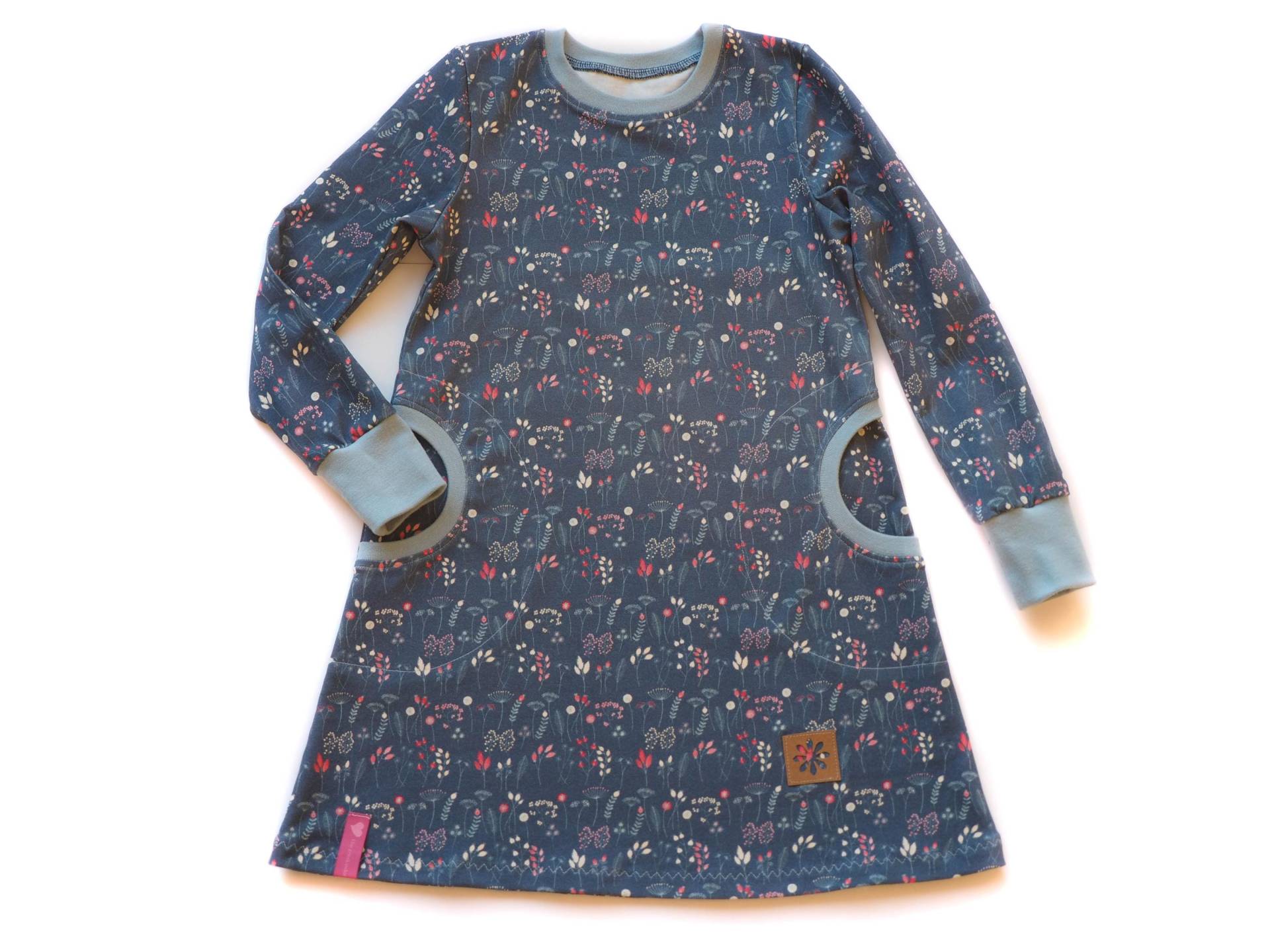 Kleid Mädchen Herbst Blumen Blau von HerzenskinderDesign