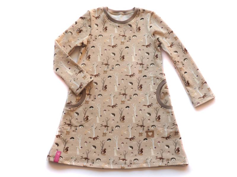 Kleid Mädchen Sweatshirt Igel Eichhörnchen von HerzenskinderDesign