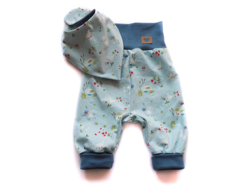 Pumphose Halstuch Hase Gans Geburt Baby von HerzenskinderDesign