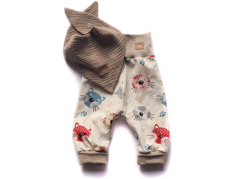 Pumphose Halstuch Musselin Katze Geburt Baby von HerzenskinderDesign