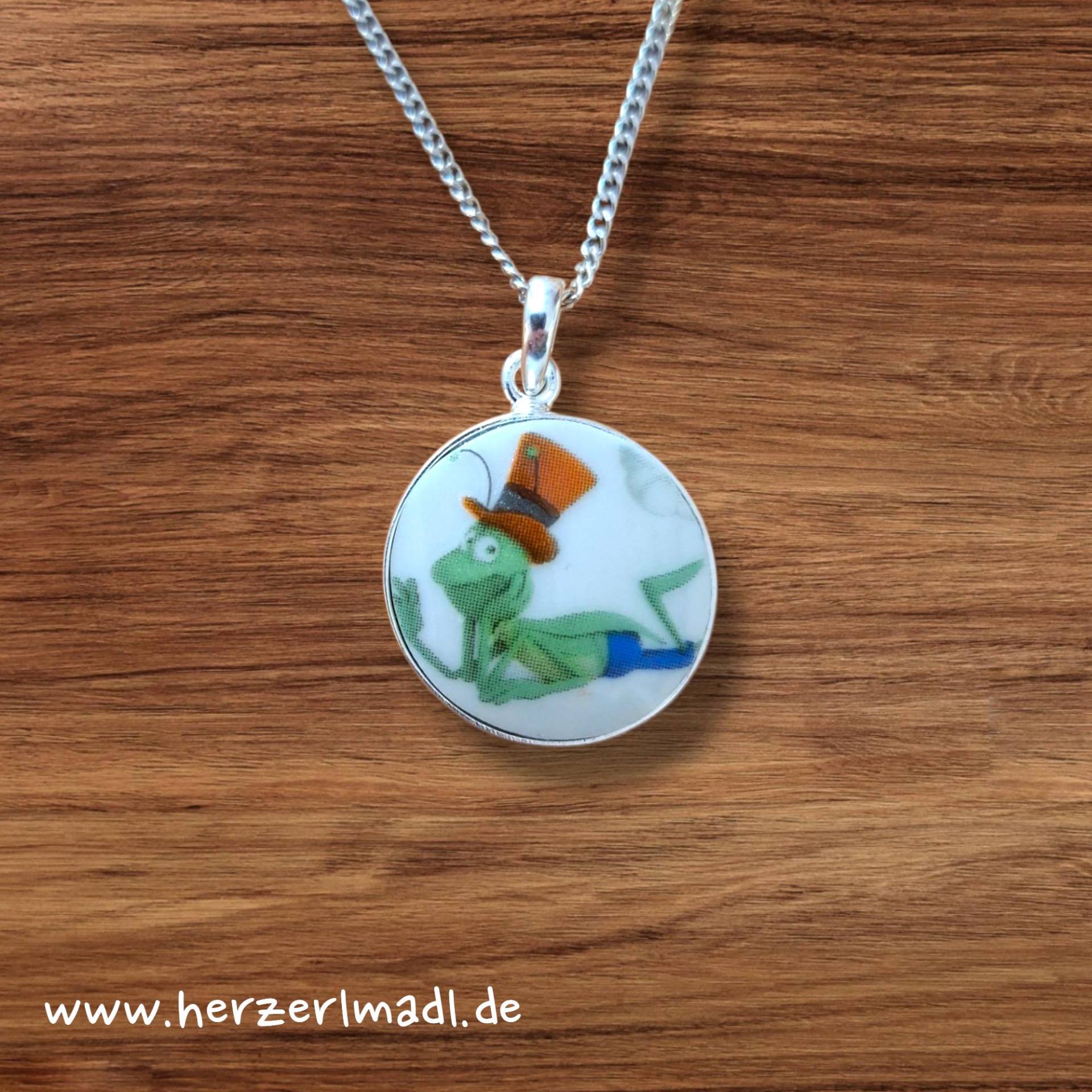Kettenanhänger Porzellan Kinder 20mm 925 Silber Flip Biene Maja, Geschenk Weihnachten, Brokenchinajewellery von Herzerlmadl