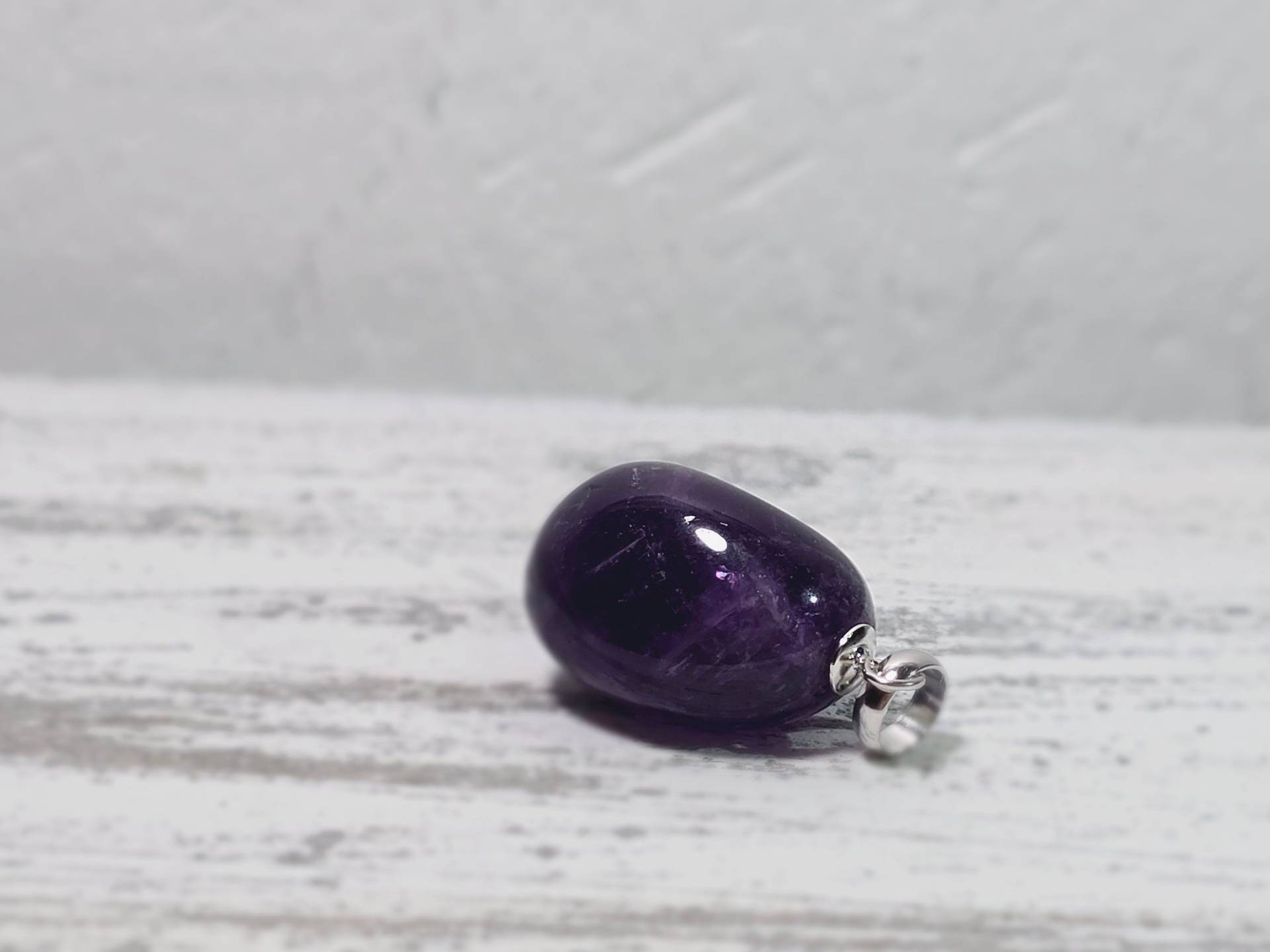 Amethyst Anhänger Rund | Schmuck Als Für Halskette Und Kristallkette Herzgöttin Amethyst Anhänger Rund | Schmuck Als Für Halskette Und Kristallkette Herzgöttin von Herzgoettin