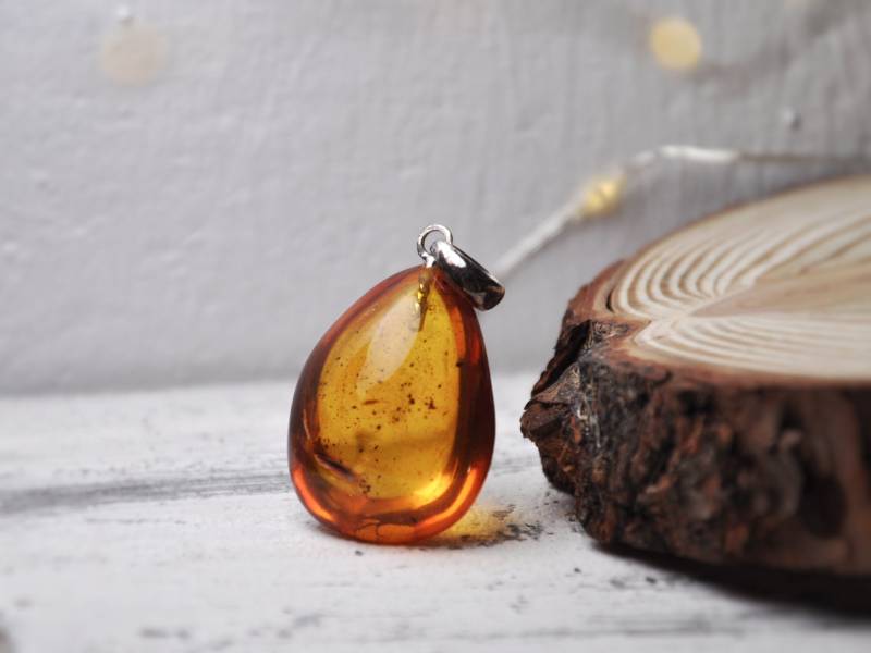 Bernstein Anhänger - Fashion Kristallschmuck Echter | Silber Unikat Schmuck Heilstein Herzgöttin Bernstein Anhänger - Fashion Kristallschmuck Echter | Silber Unikat Schmuck Heilstein Herzgöttin von Herzgoettin