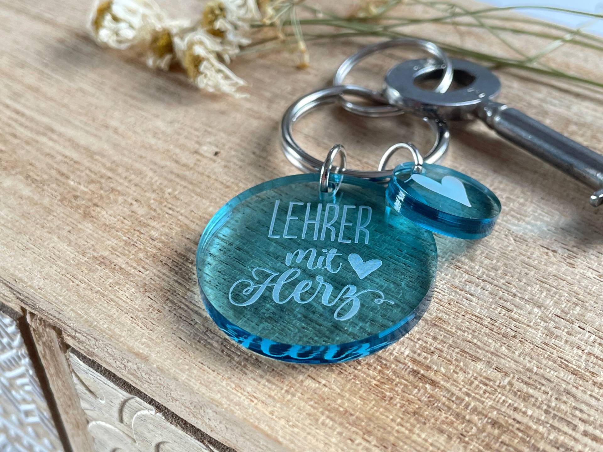 Lehrer Mit Herz | Schlüsselanhänger Aus Acryl Lehrer Mit Herz | Schlüsselanhänger Aus Acryl von HerzkleeAcryl