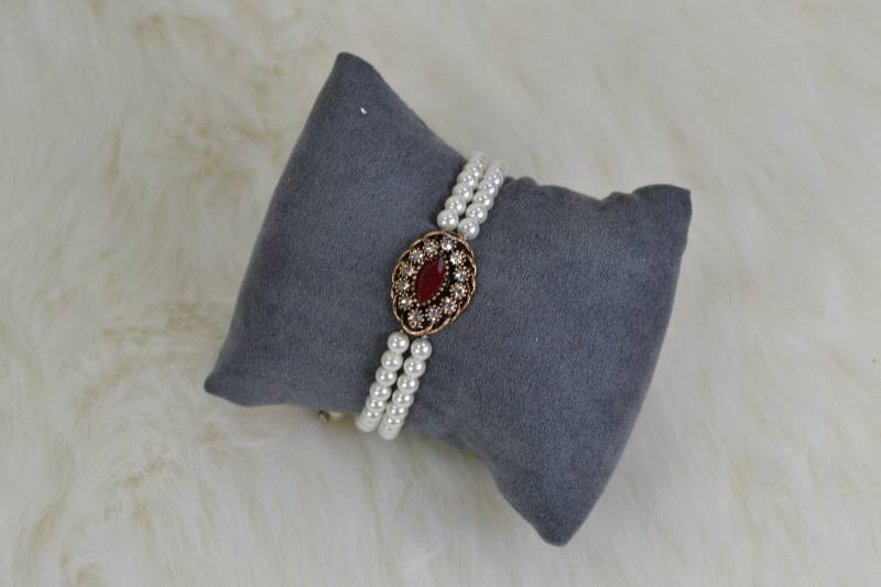 Perlenarmband Im Vintage-Look "Vintage Lover" - Rot von Herzlichaufgebrezelt