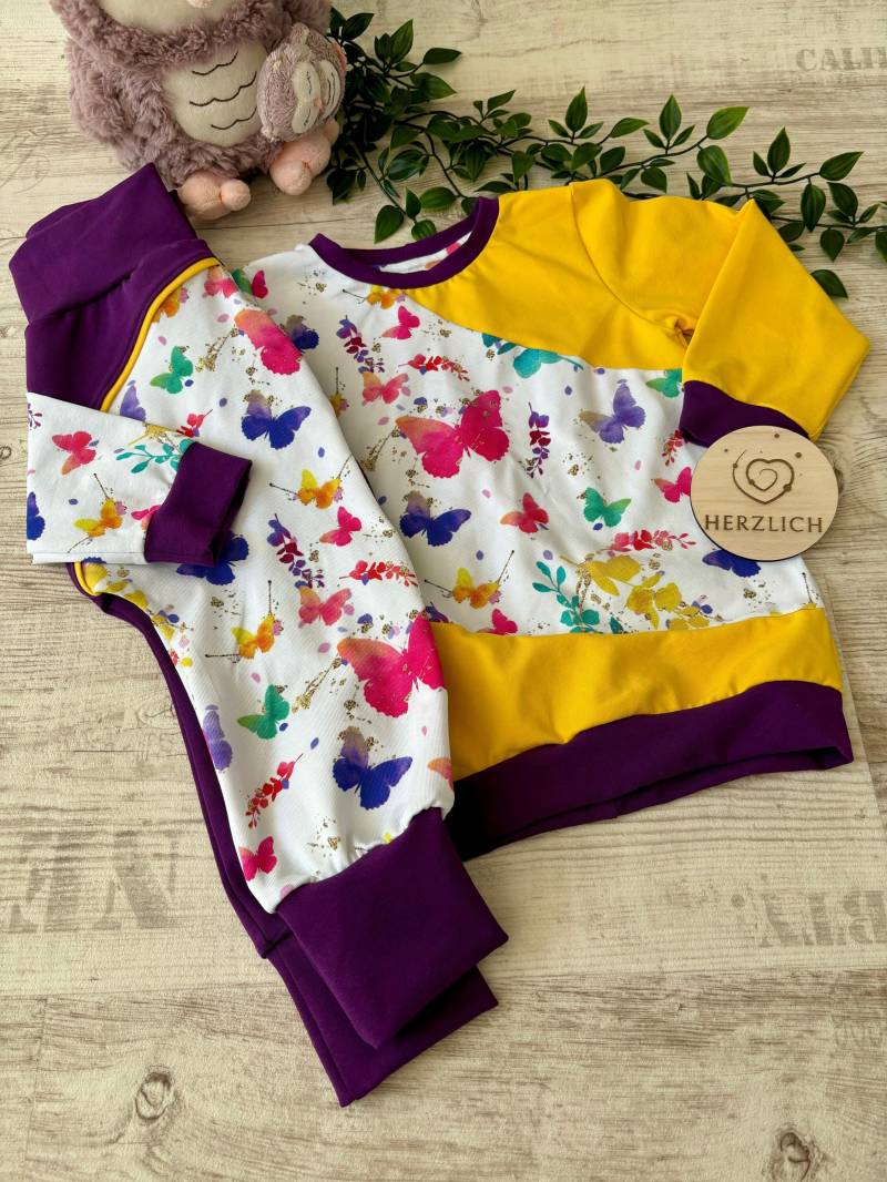 Kinderkleidung Set "Frühlingsfalter" Pulli Hose Herzlichbysebastian von HerzlichbySebastian