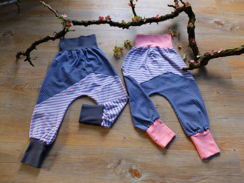 Größe 104 - 110, Kinderpumphose, Punkte Und Streifen, Mädchen, Jersey, Beste Freunde, Zwillinge von HerzstichKreationen