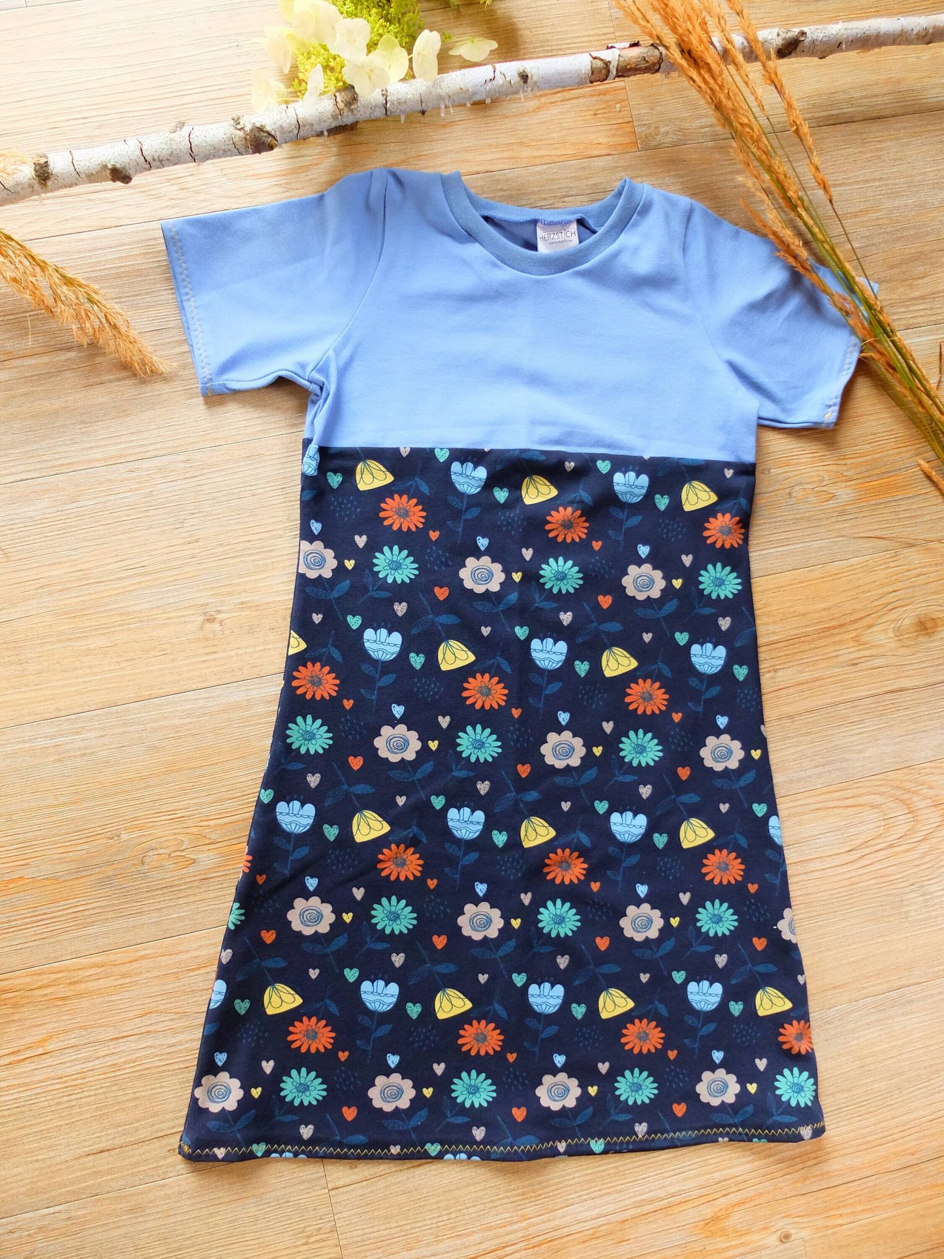 Größe 122, Mädchenkleid, Blumen Und Herzen, Blau/Gelb/Beige, Jersey von HerzstichKreationen