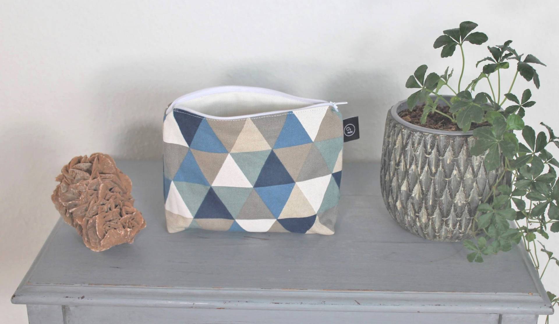 Schminktasche Mädchenkram, Kulturbeutel Damen Blau, Kosmetiktasche Klein, Kulturtasche Kinder, Makeup Organizer, Stiftemäppchen Kinder Schminktasche Mädchenkram, Kulturbeutel Damen Blau, Kosmetiktasche Klein, Kulturtasche Kinder, Makeup Organizer, Stiftemäppchen Kinder von HerzundHandShopLaden