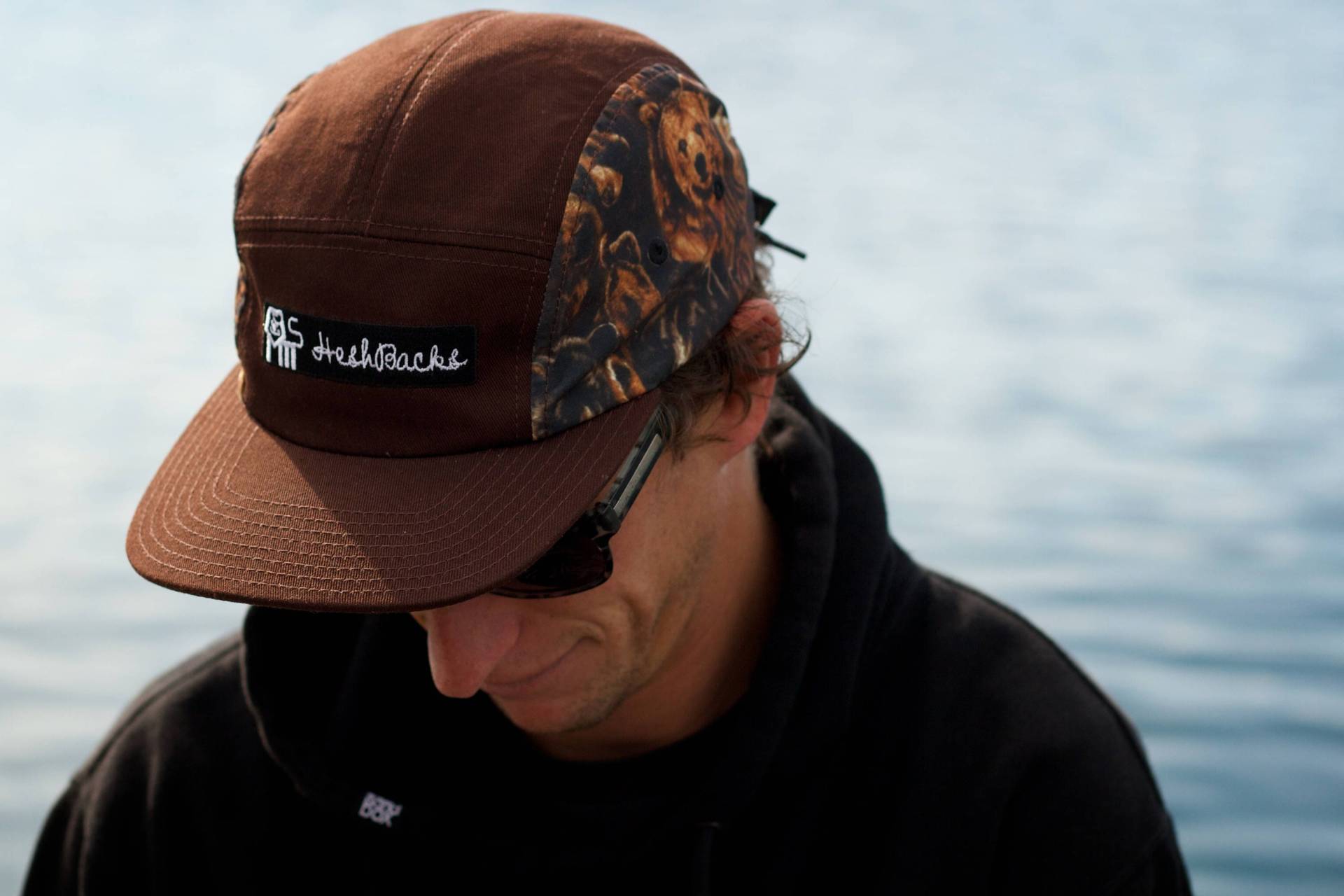 Der Grizz 5 Panel Hut Der Grizz 5 Panel Hut von Heshbacks