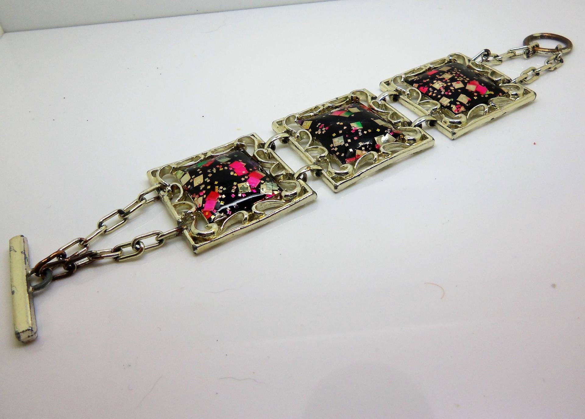 Mehrfarbiges Konfetti Lucite Panel Armband Und Passende Ohrringe Mehrfarbiges Konfetti Lucite Panel Armband Und Passende Ohrringe von HettiesHatbox