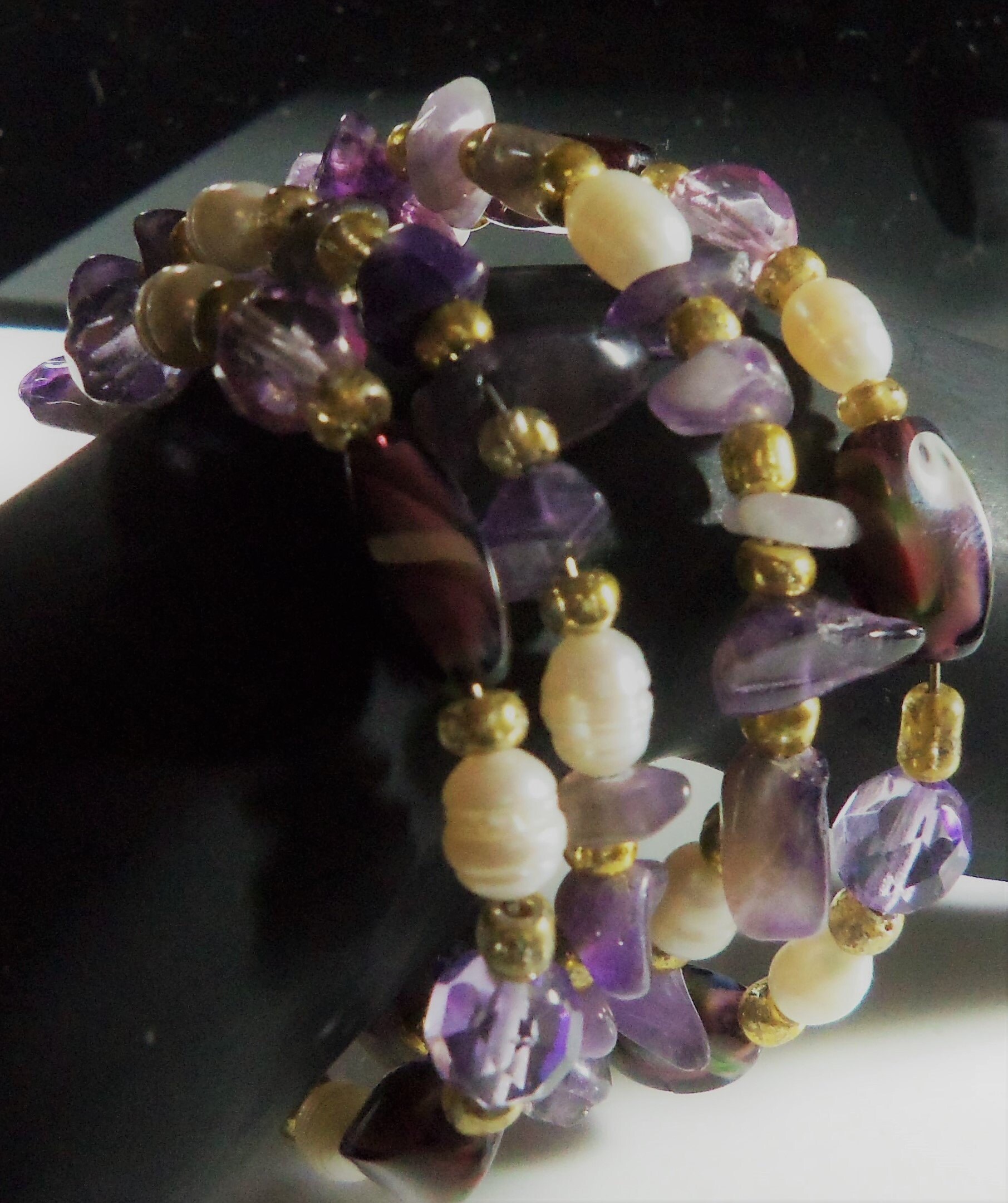 Zartes Amethyst/Perlen Armband Zartes Amethyst/Perlen Armband von HettiesHatbox