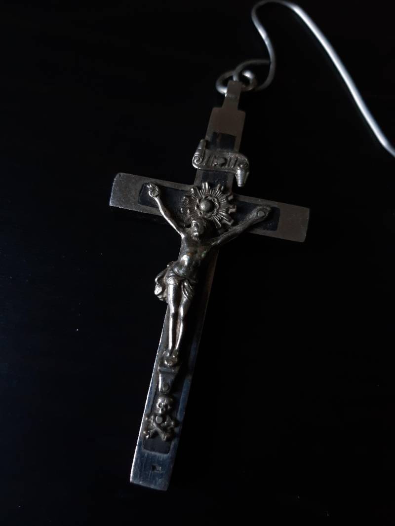 Kruzifix Ohrringe, Gothic Schmuck, Vintage Kreuze Kruzifix Ohrringe, Gothic Schmuck, Vintage Kreuze von HexNwerk