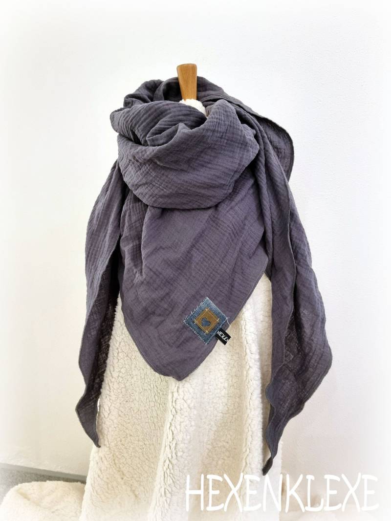Musselintuch Damen Grau Xxl Dreieckstuch 140 X 220 Versandbereit Lieblingstuch von Hexenklexe