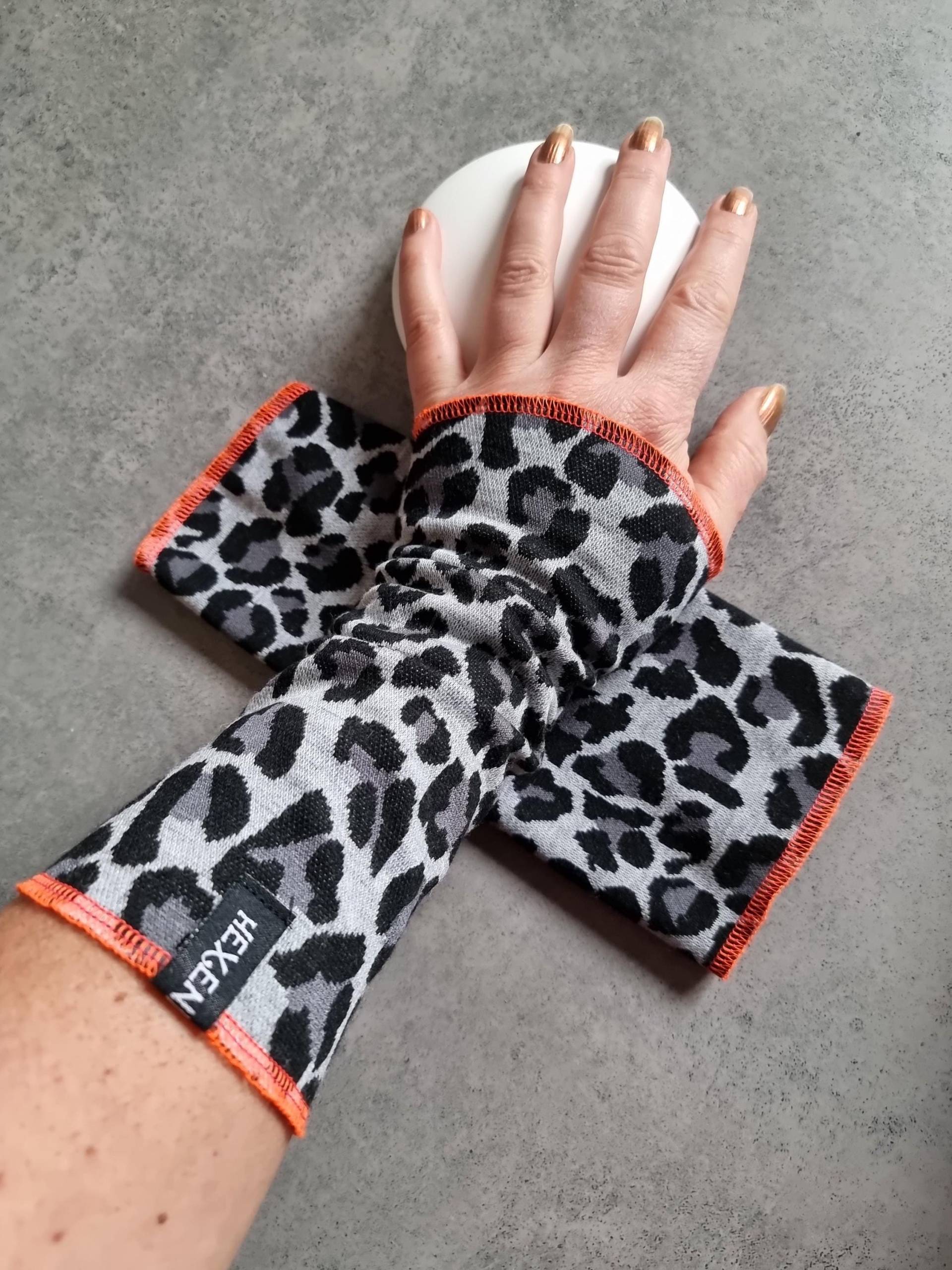 stulpen Aus Leoprint, Jacquard-Jersey, Grau, Ohne Daumen von Hexenklexe