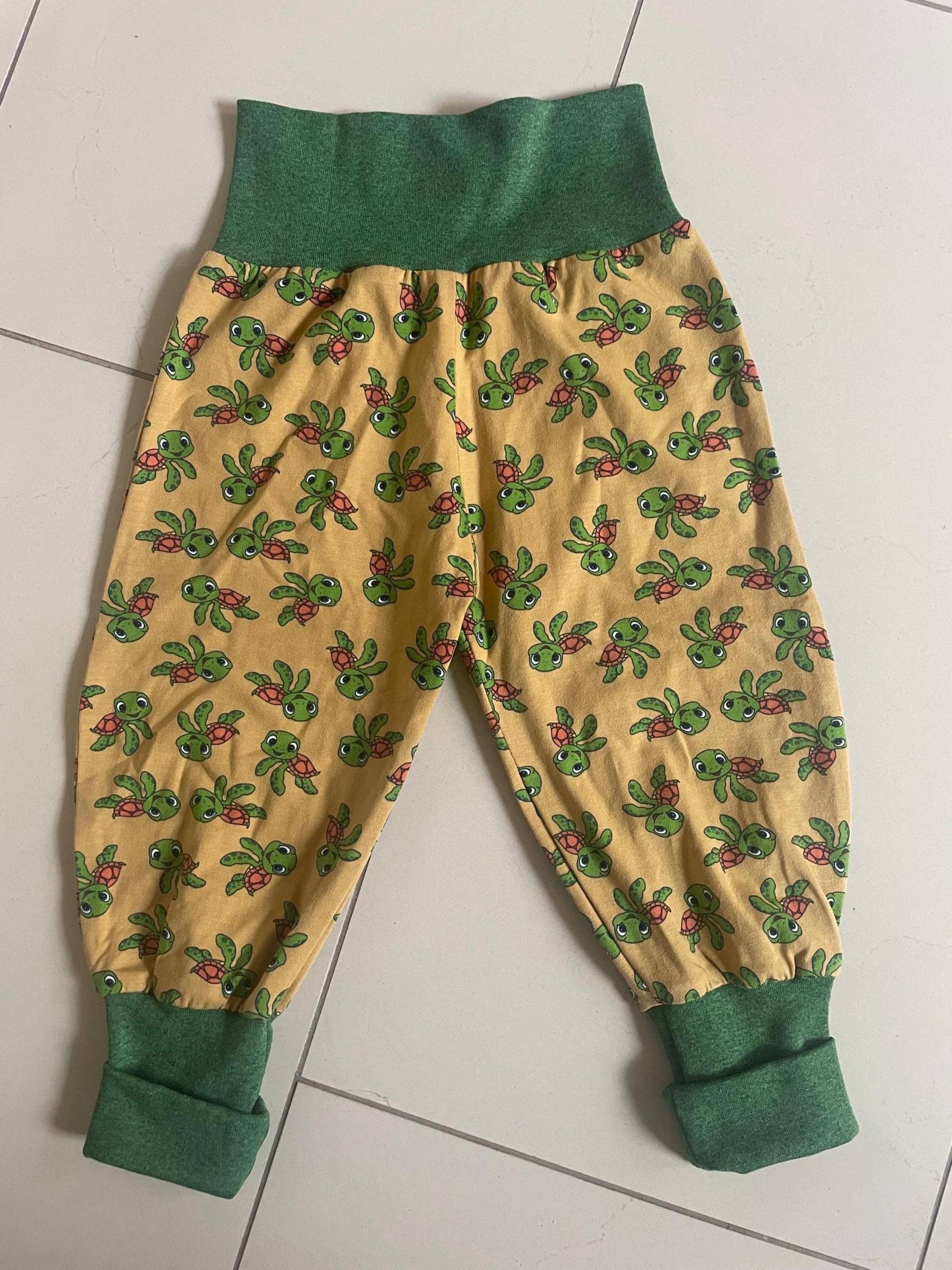 Pumphose Babyhose Hose Handmade Neu 86 92 Schildkröte Pumphose Babyhose Hose Handmade Neu 86 92 Schildkröte von Hexenwerk007