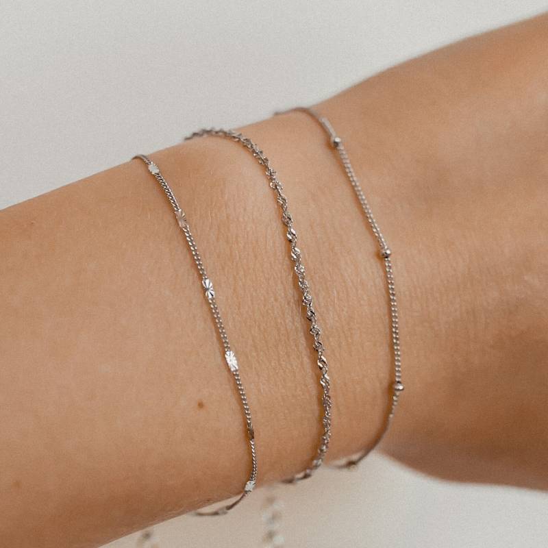 Feine Layering Armbänder Sterlingsilber | Filigrane Armketten 3Er Set Minimalist Schmuck von HeyHappinessJewelry