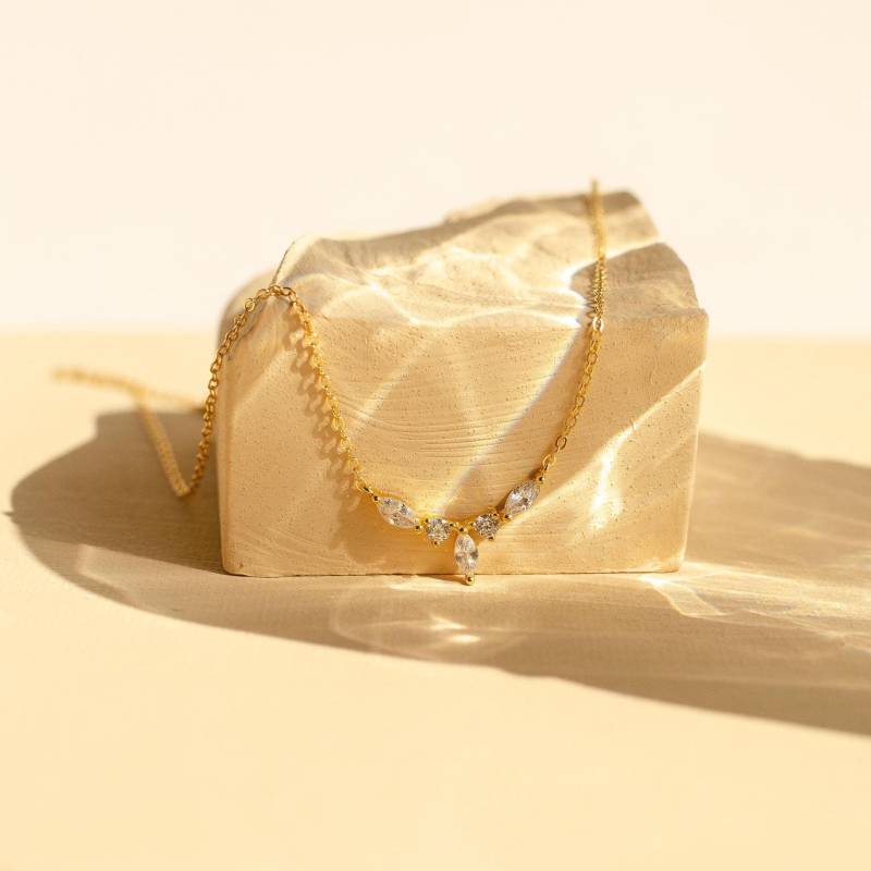 Feine Vergoldete Kette Mit Strasssteinen | Damen Krone Aus Steinen Sterlingsilber Goldüberzug von HeyHappinessJewelry