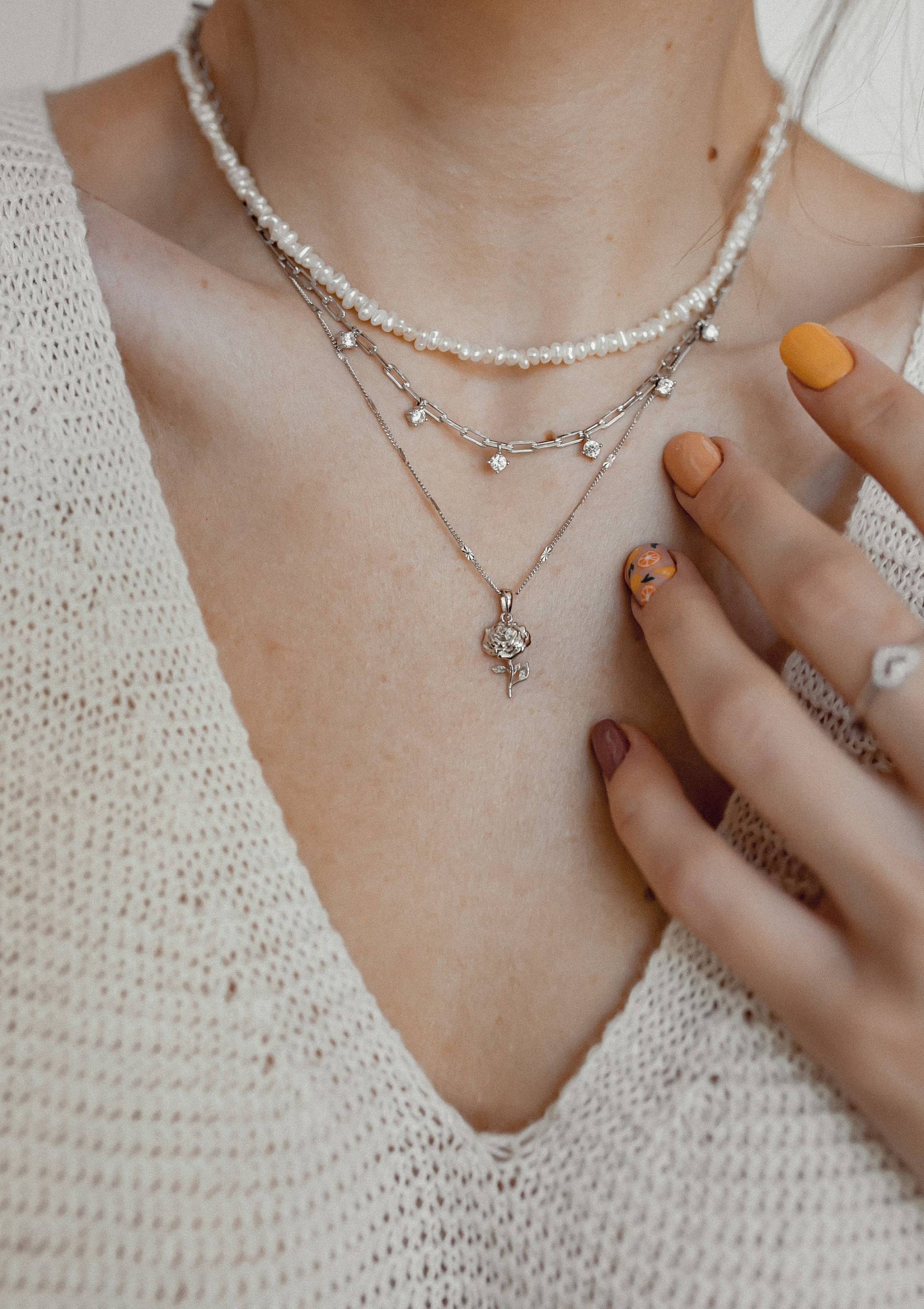 Kette Mit Rose Anhänger Sterlingsilber | Silber von HeyHappinessJewelry