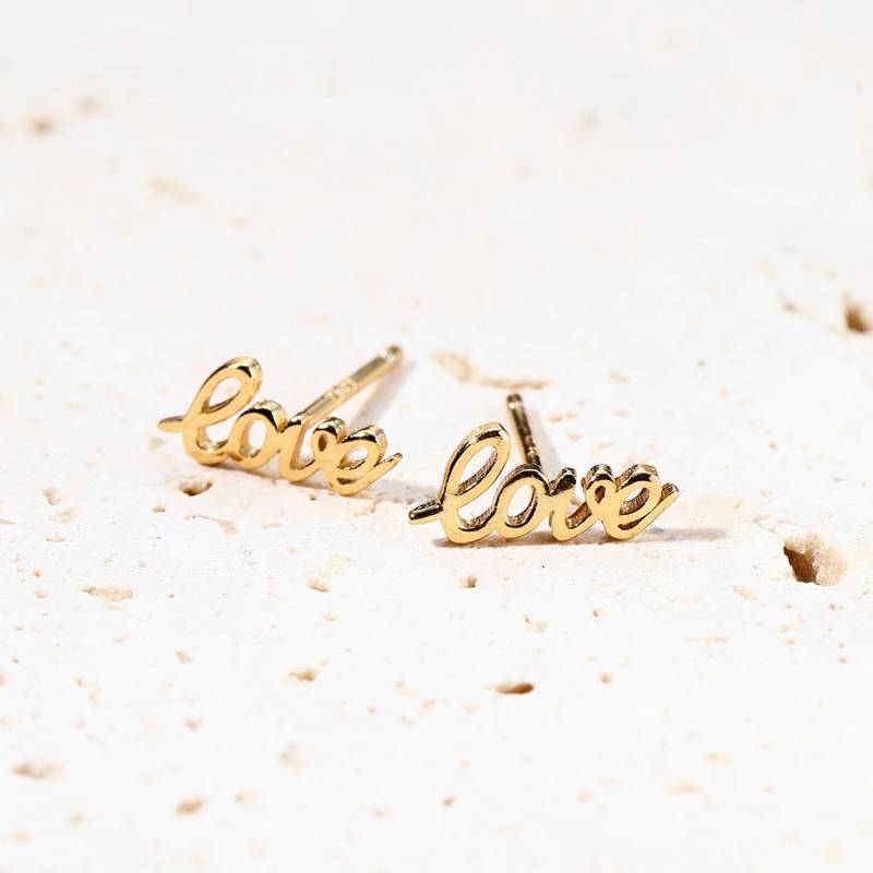 Love Ohrstecker Aus Sterlingsilber | Kleine Ohrringe Gold Liebe Wort Skript von HeyHappinessJewelry