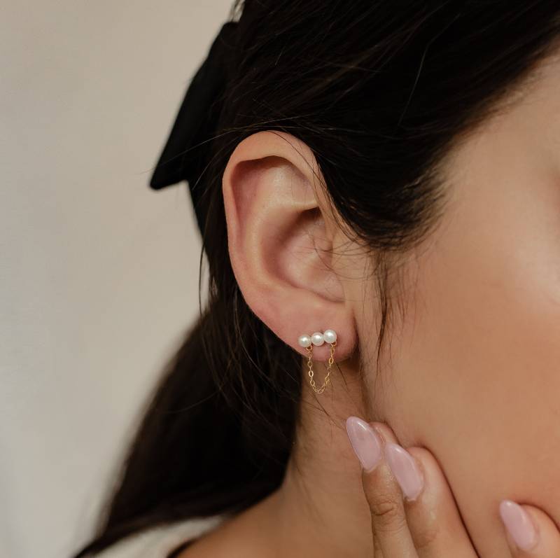 Ohrstecker Mit Perlen Silber | Goldene Süßwasserperle Kette von HeyHappinessJewelry