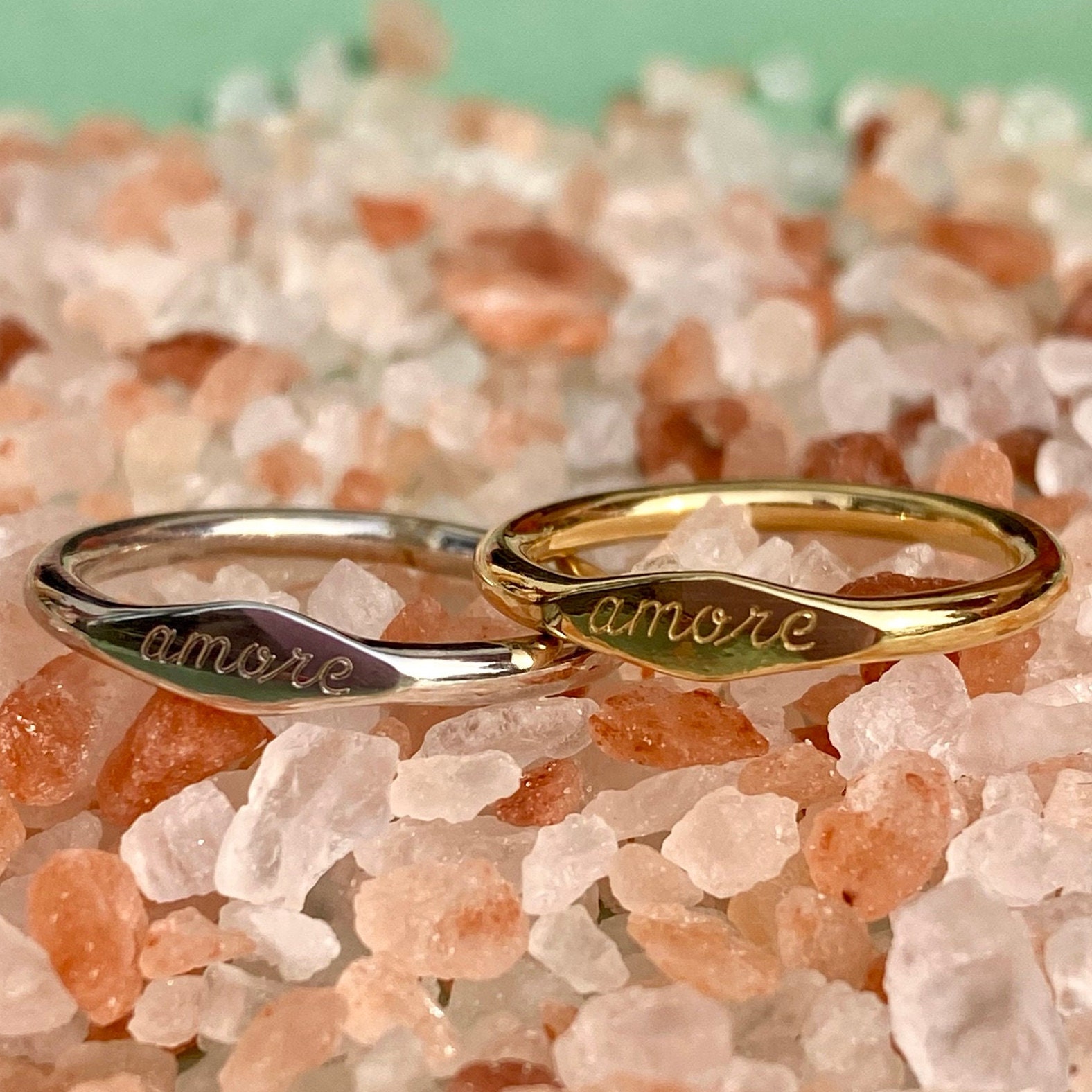 Amore Ring // Handgefertigter Echtschmuck Recyceltes Echtgold Personalisierter Schmuck Aus Deutschland Handgemacht von HeyJulesJewelry