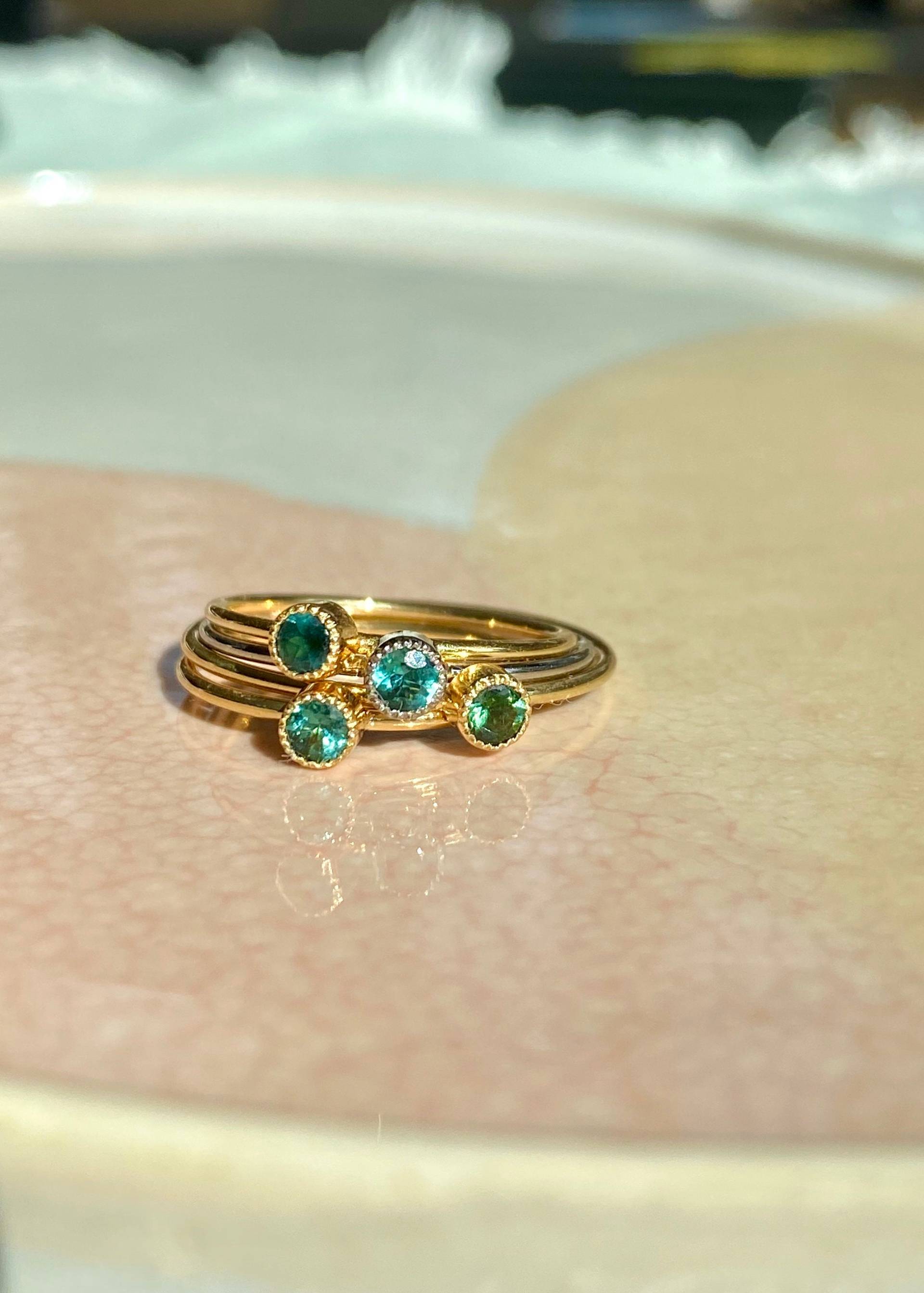 Hey Holiday Ring // Handgefertigter Schmuck Recyceltes Echtgold Aus Deutschland Handgemacht Verlobungsring Turmalin von HeyJulesJewelry
