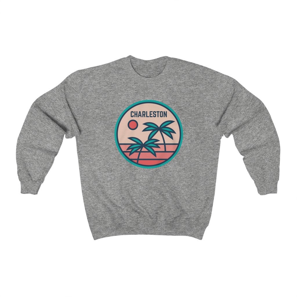 Charleston Unisex Sweatshirt, Retro Style South Carolina Palmenpullover von HeyMountains