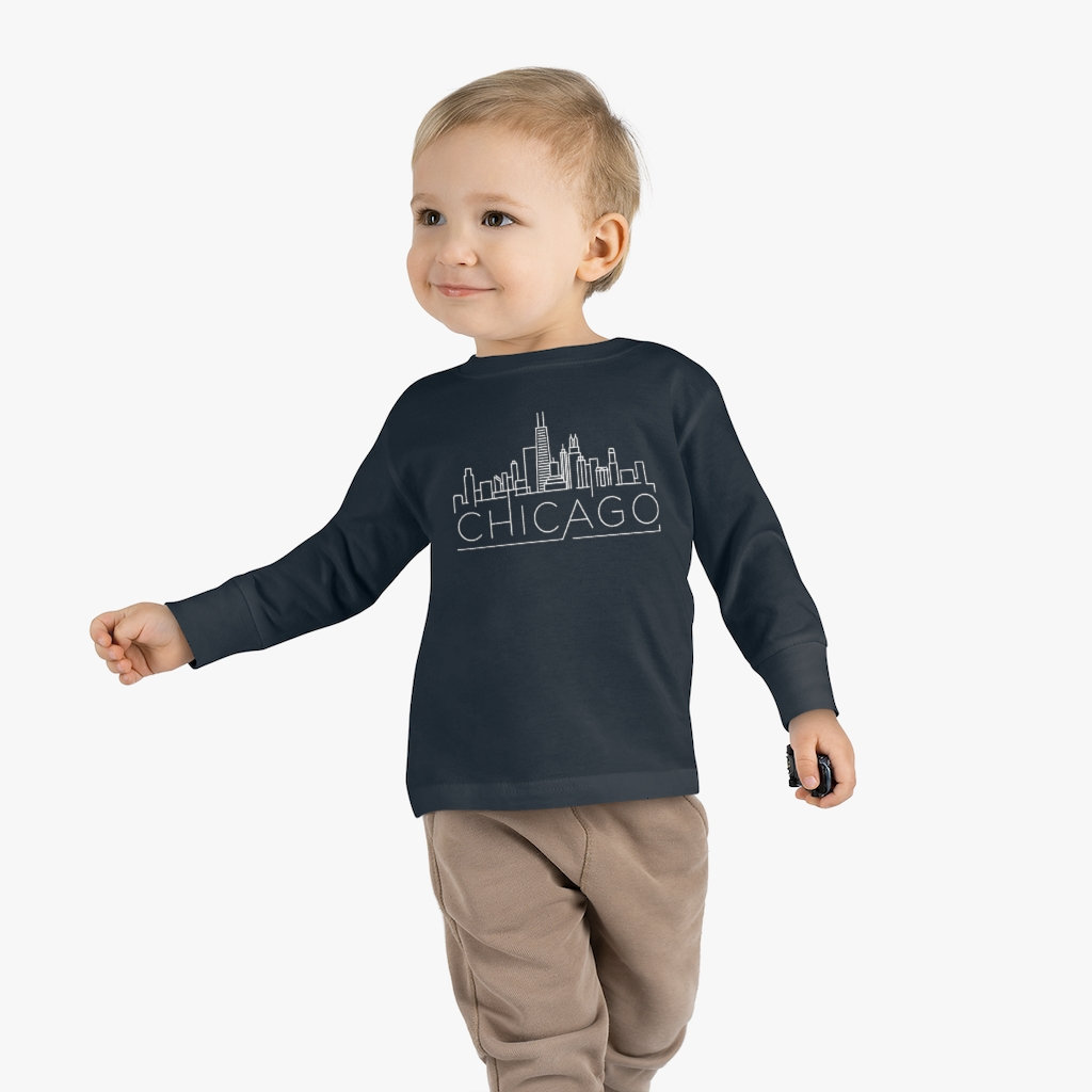 Chicago, Illinois Kleinkind Langarm Shirt, Skyline Unisex Chicago T-Shirt von HeyMountains