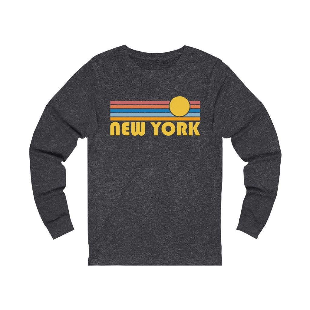 New York Langarm Shirt, Unisex Retro Sun T-Shirt von HeyMountains