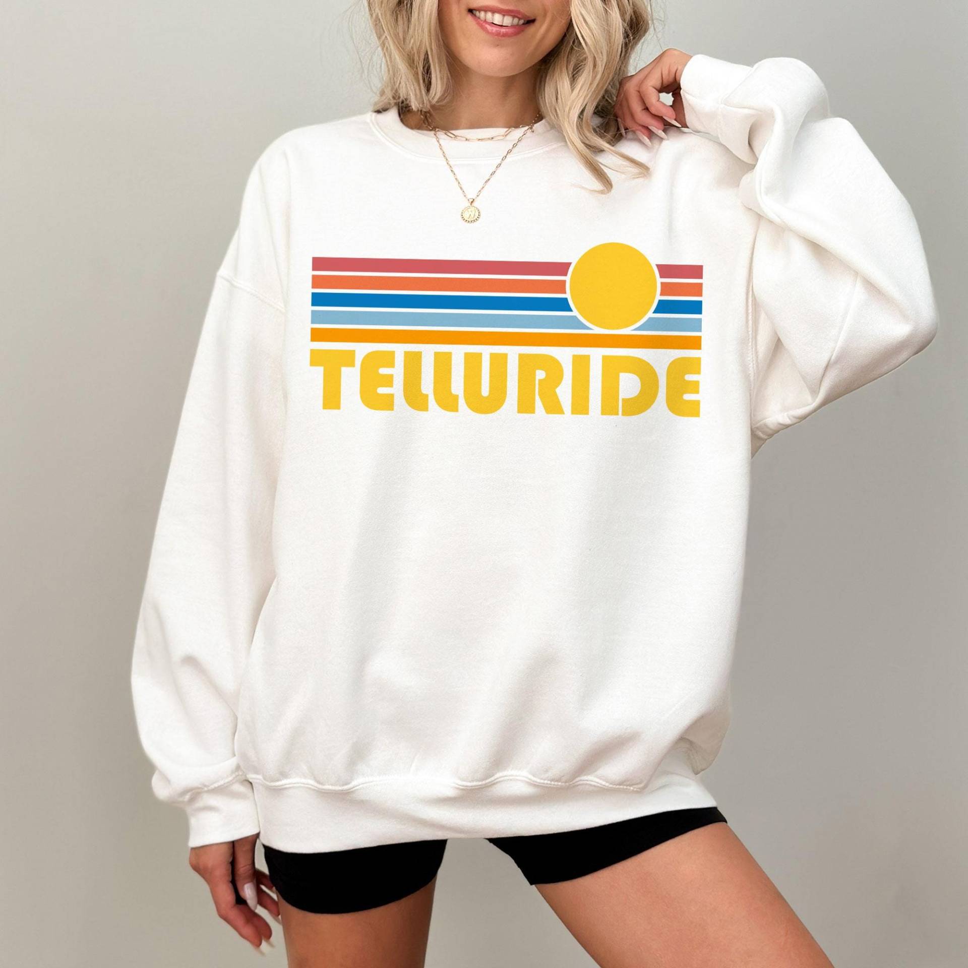 Telluride Sweatshirt, Retro Sonnenuntergang Unisex Telluride, Colorado Pullover - Personalisierung Verfügbar von HeyMountains