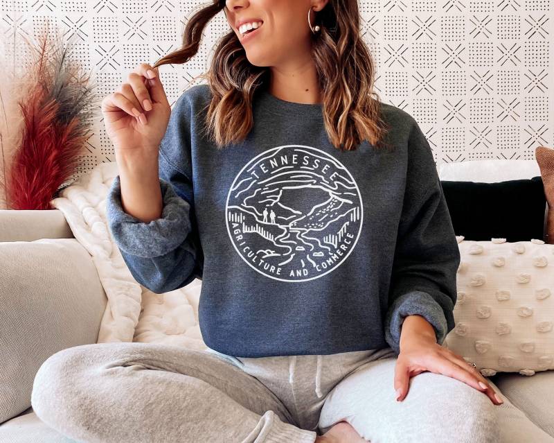 Tennessee Sweatshirt Unisex State Design Rundhalsausschnitt von HeyMountains