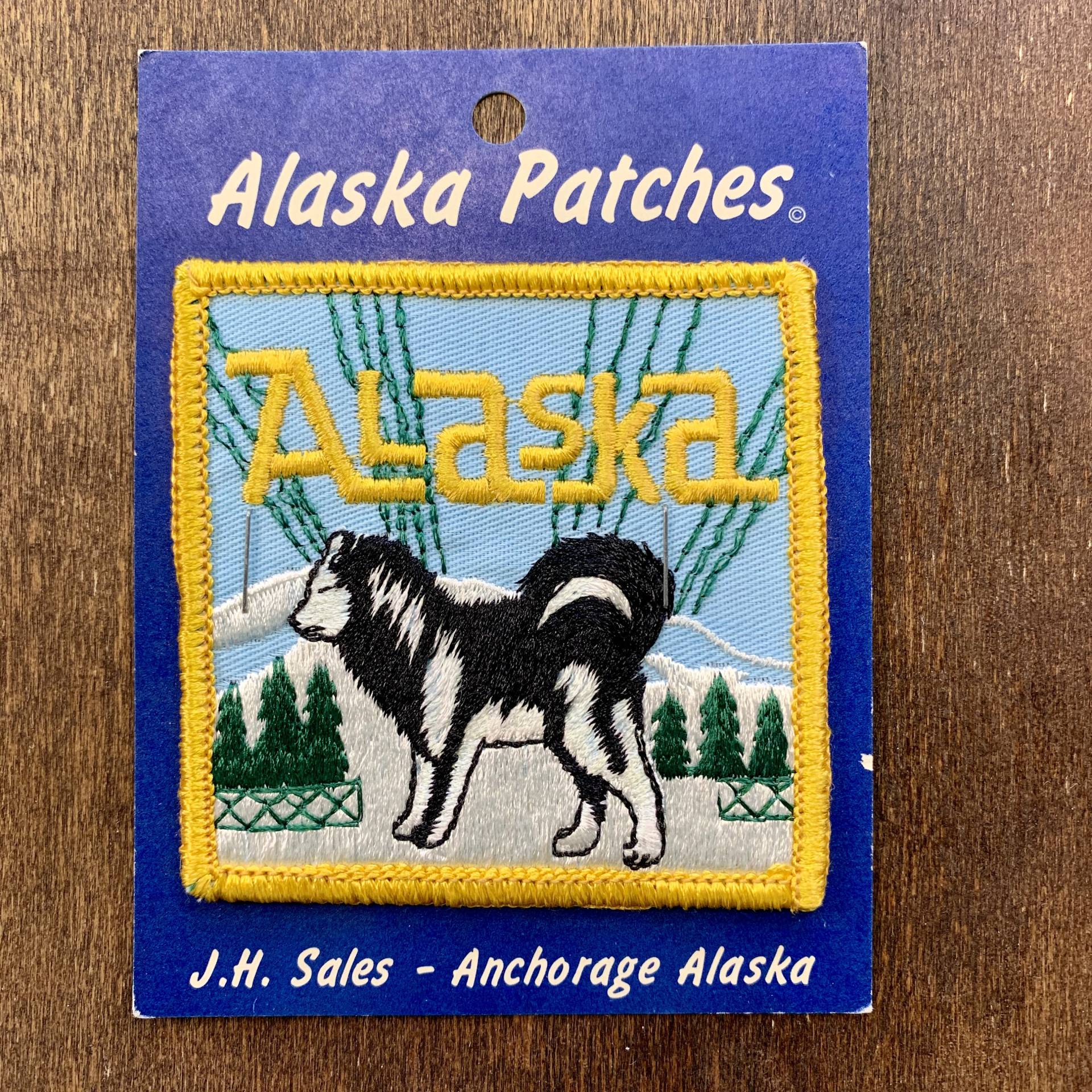 Alaska Husky Vintage Souvenir Reise Patch Von J&h Verkauf Aus Anchorage von HeydayRoadTrip