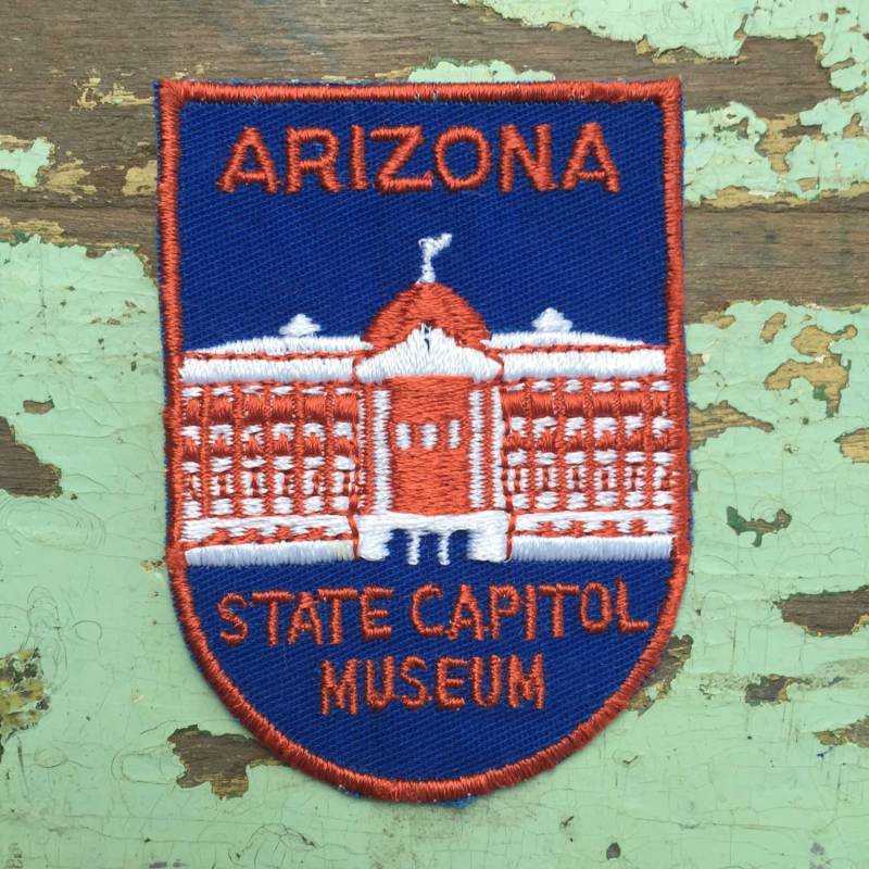 Arizona State Capitol Museum Oldtimer Souvenir Reise Patch Von Voyager von HeydayRoadTrip