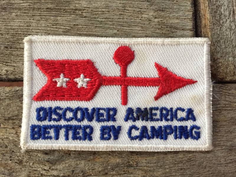 Entdecke Amerika Besser Durch Camping Vintage Travel Souvenir Patch Von Voyager von HeydayRoadTrip