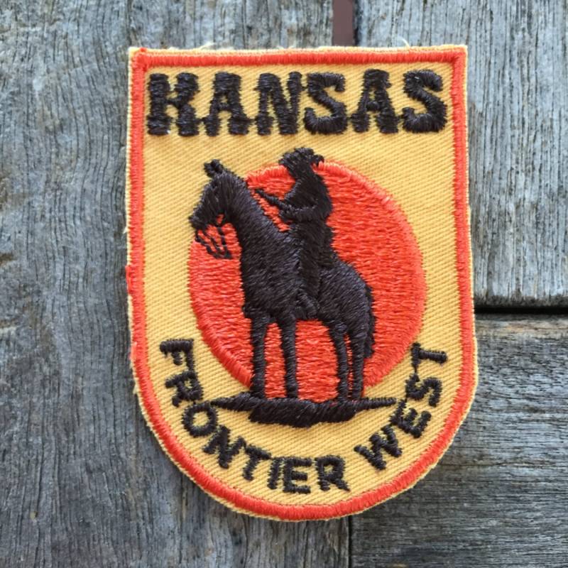 Kansas Frontier West Vintage Souvenir Travel Patch Von Voyager - Neu in Der Originalverpackung von HeydayRoadTrip