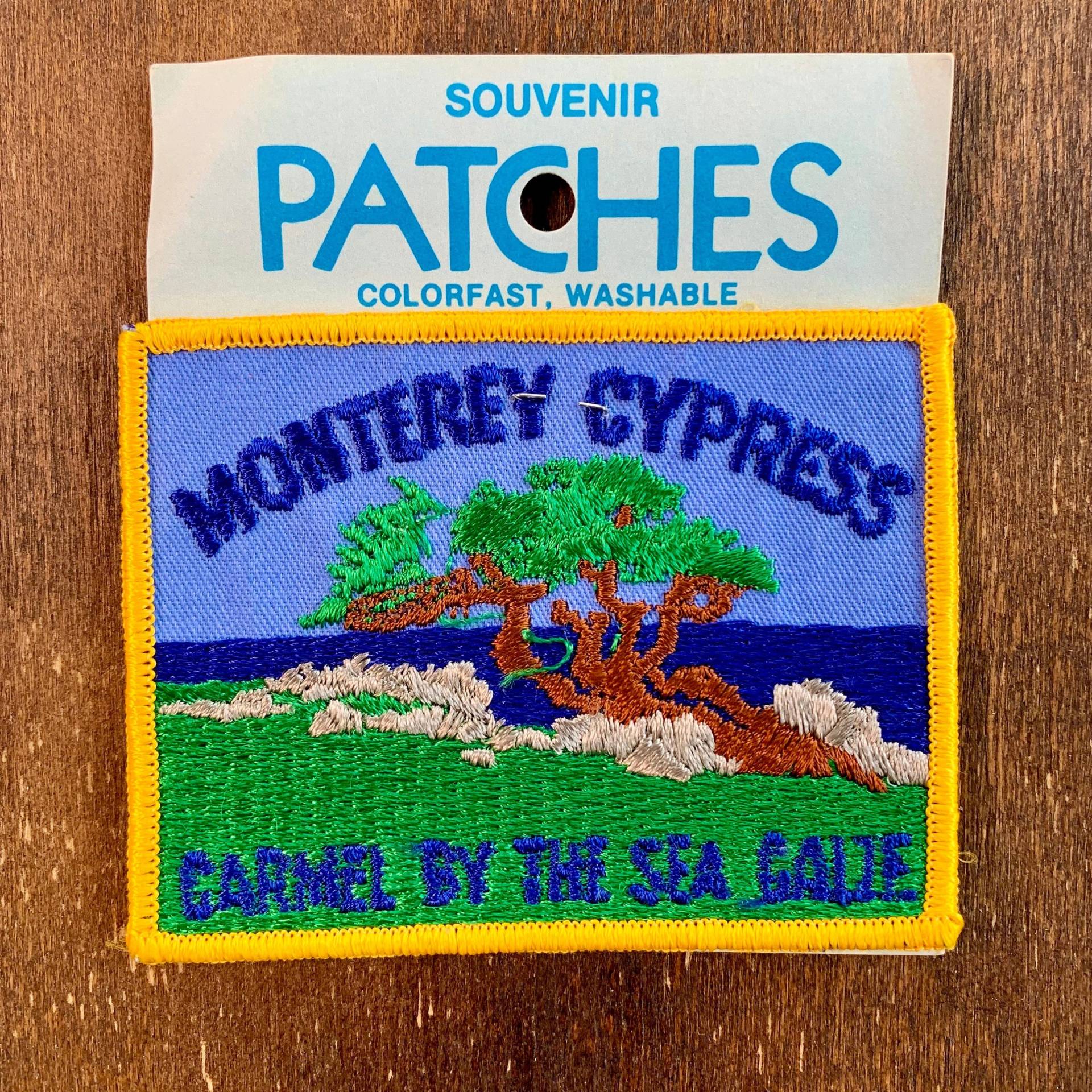 Monterey Cypress, Carmel By The Sea, Kalifornien Vintage Souvenir Reise Patch Von Holm Patches von HeydayRoadTrip