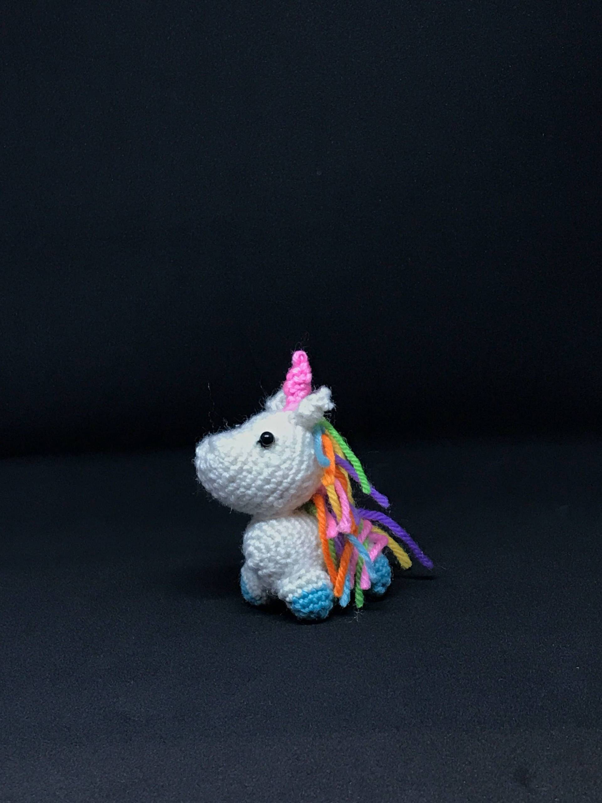 Einhorn Schlüsselanhänger Einhorn Schlüsselanhänger von HeyheycrochetByAbbie