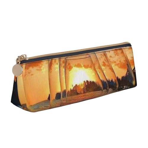 Hgbbdyyjj Weinglas im Sonnenuntergang, personalisierbar, bedruckt, multifunktional, großes Fassungsvermögen, dreieckig, Leder, Schreibwaren-Aufbewahrungstasche, weiß, Einheitsgröße, Taschen-Organizer Hgbbdyyjj Weinglas im Sonnenuntergang, personalisierbar, bedruckt, multifunktional, großes Fassungsvermögen, dreieckig, Leder, Schreibwaren-Aufbewahrungstasche, weiß, Einheitsgröße, Taschen-Organizer von Hgbbdyyjj