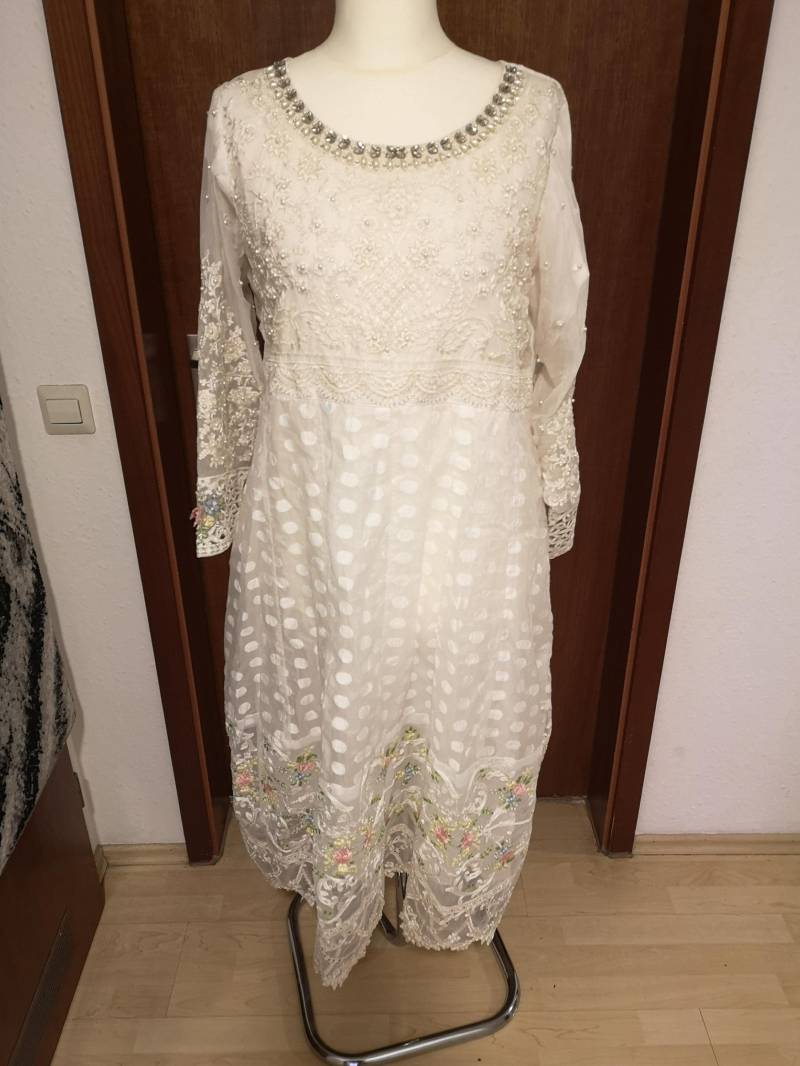Maria B Chiffon Dress in Xxl Maria B Chiffon Dress in Xxl von HibaBoutique