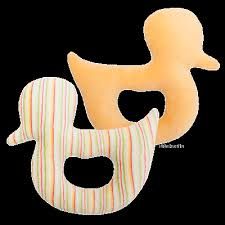 Hick ups Babyrassel Ente Greifring von Hick ups