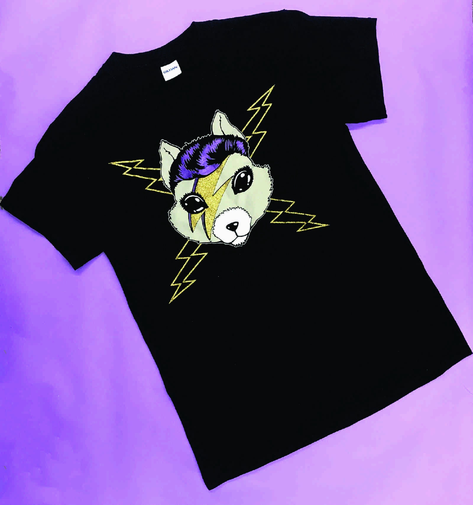 Ein Eichhörnchen Wahnsinnig Auf Schwarzem 100% Baumwolle T-Shirt von HiddenEmperorX