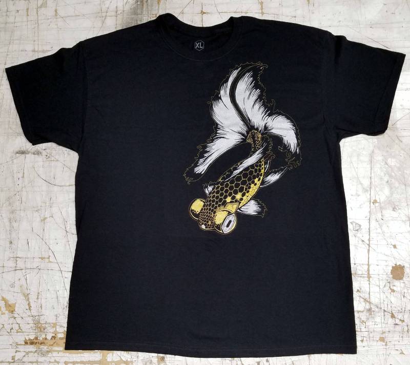 Pxlfsh Teleskop Gold Und Silber Auf Schwarzem T-Shirt von HiddenEmperorX