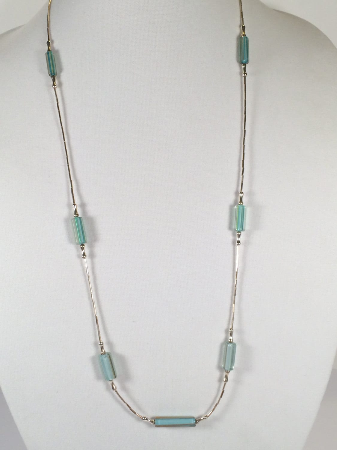 Blaue Cane Glasperlen Halskette Blaue Cane Glasperlen Halskette von HiddenFacetsJewelry