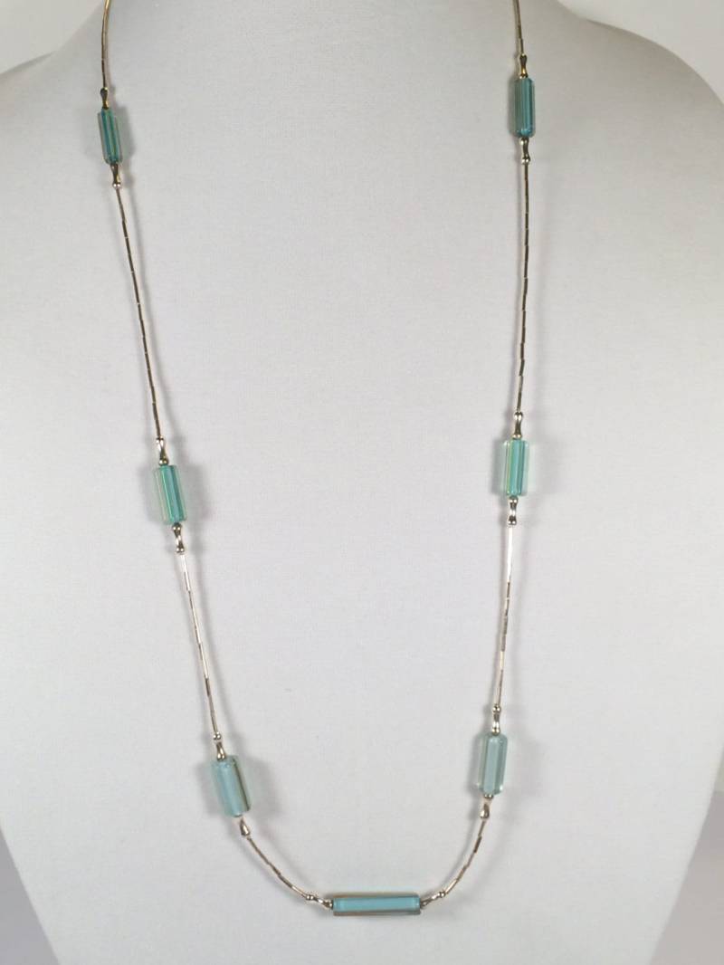 Blaue Cane Glasperlen Halskette von HiddenFacetsJewelry
