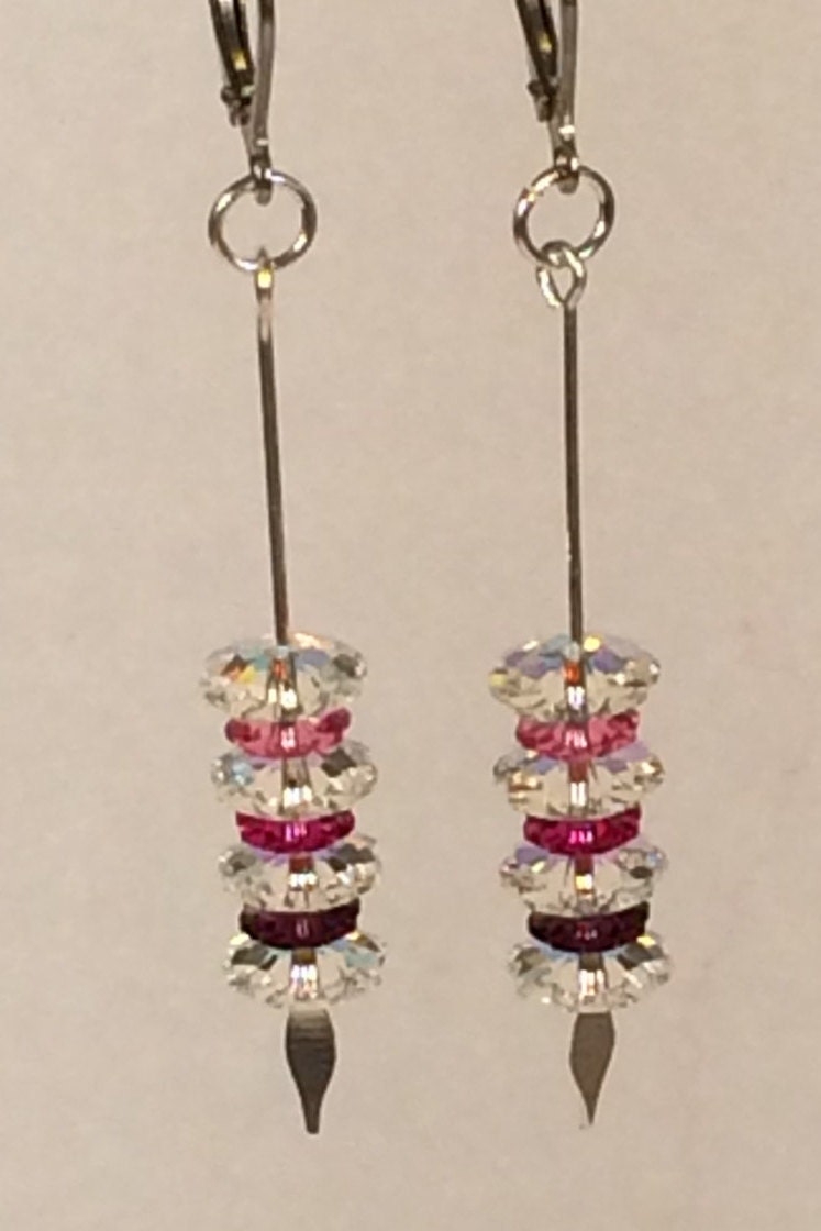 Kristall Margerite Ohrringe in Amethyst Fuchsia Und Rose Kristall Margerite Ohrringe in Amethyst Fuchsia Und Rose von HiddenFacetsJewelry